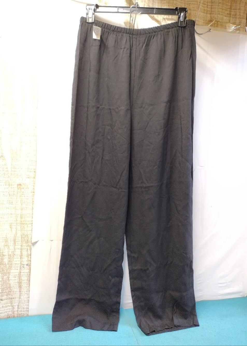 NEW Women's Elastic Waist Pull On Pants Black - 16